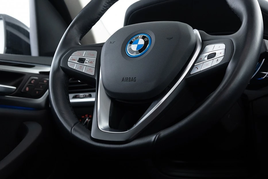 BMW iX3 – foto 26