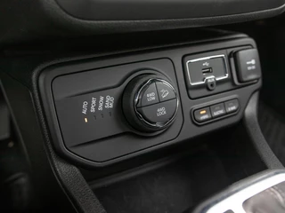 Jeep Renegade – thumbnail 19