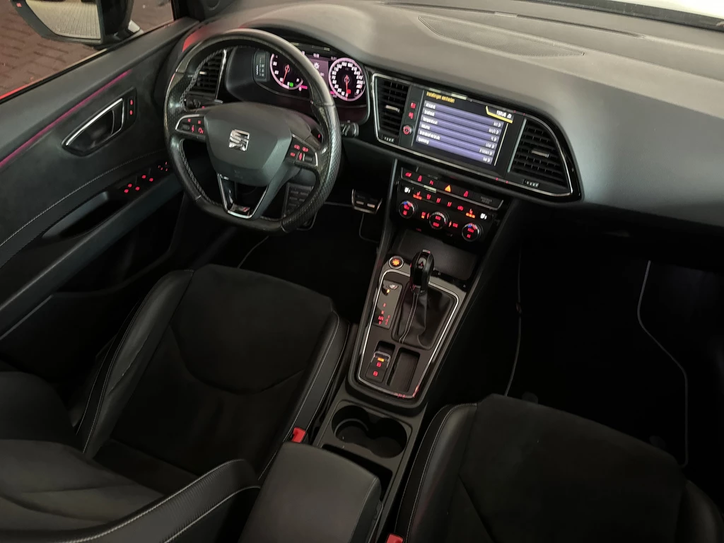 SEAT Leon – foto 36