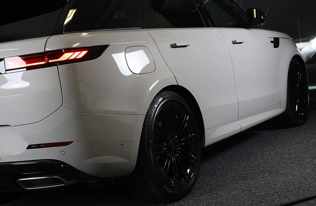 Land Rover Range Rover Sport – foto 11