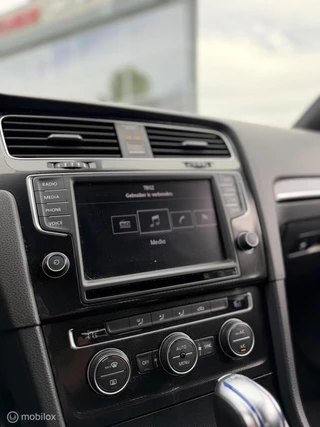 Volkswagen Golf – thumbnail 38