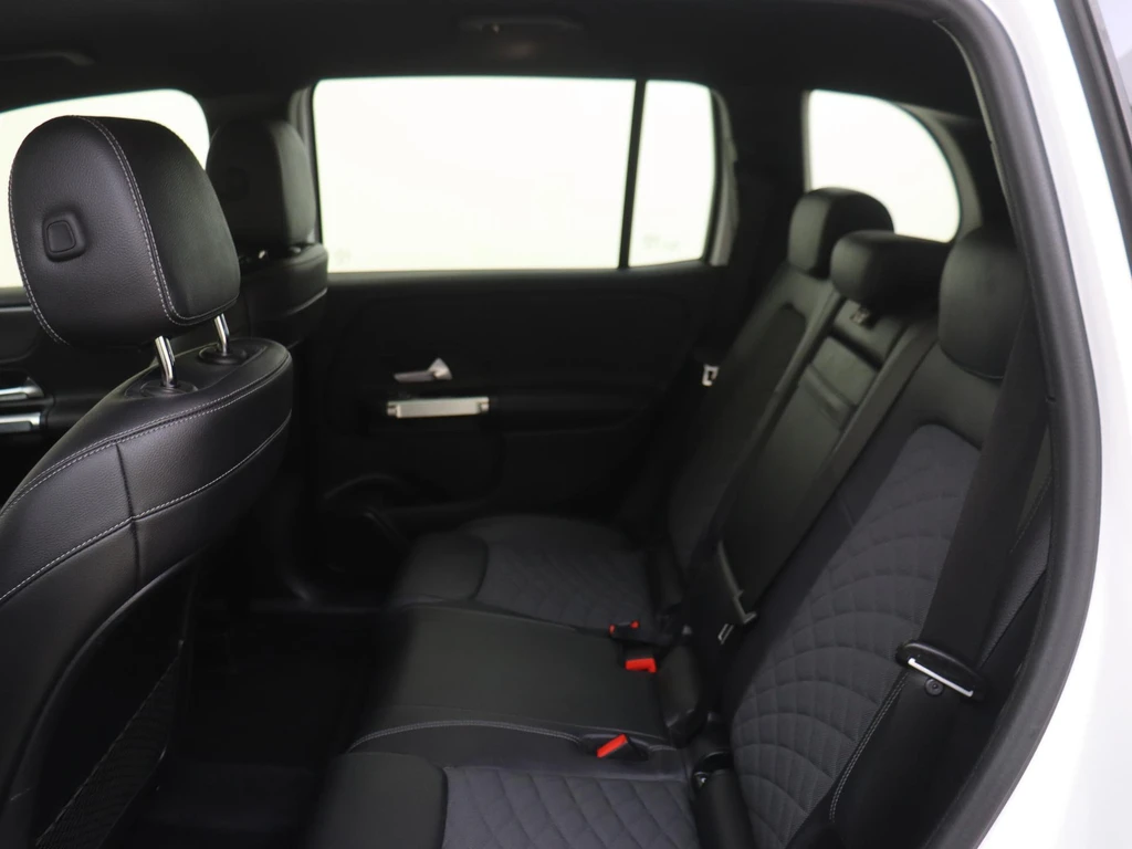 Mercedes-Benz GLB – foto 16