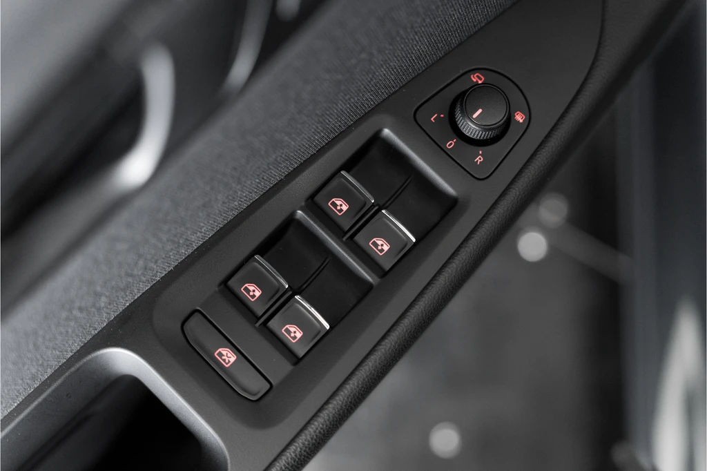 SEAT Leon – foto 29
