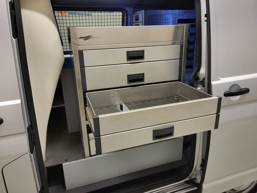 Volkswagen Transporter – foto 10