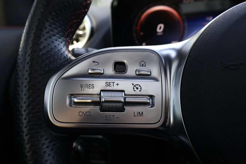 Mercedes-Benz GLA – foto 18