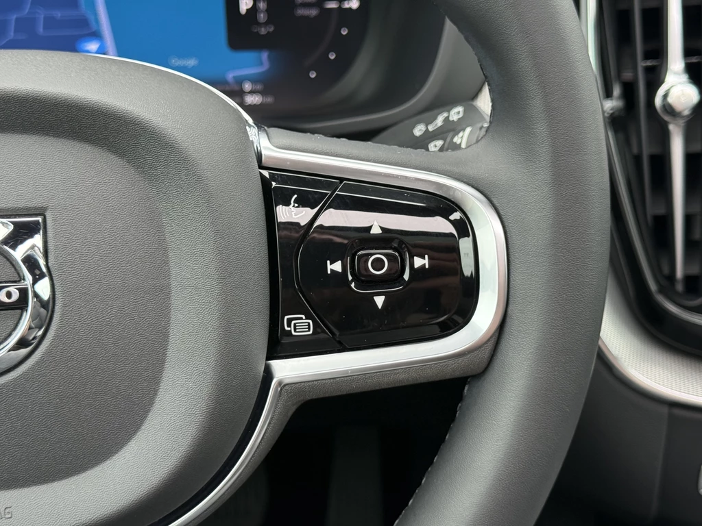 Volvo XC60 – foto 21