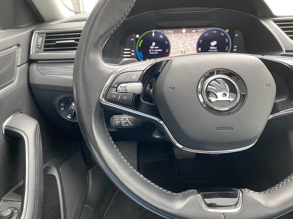 Škoda Superb – foto 32