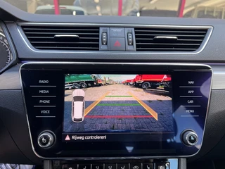 Škoda Superb – thumbnail 28