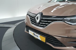Renault Megane E-Tech – thumbnail 25