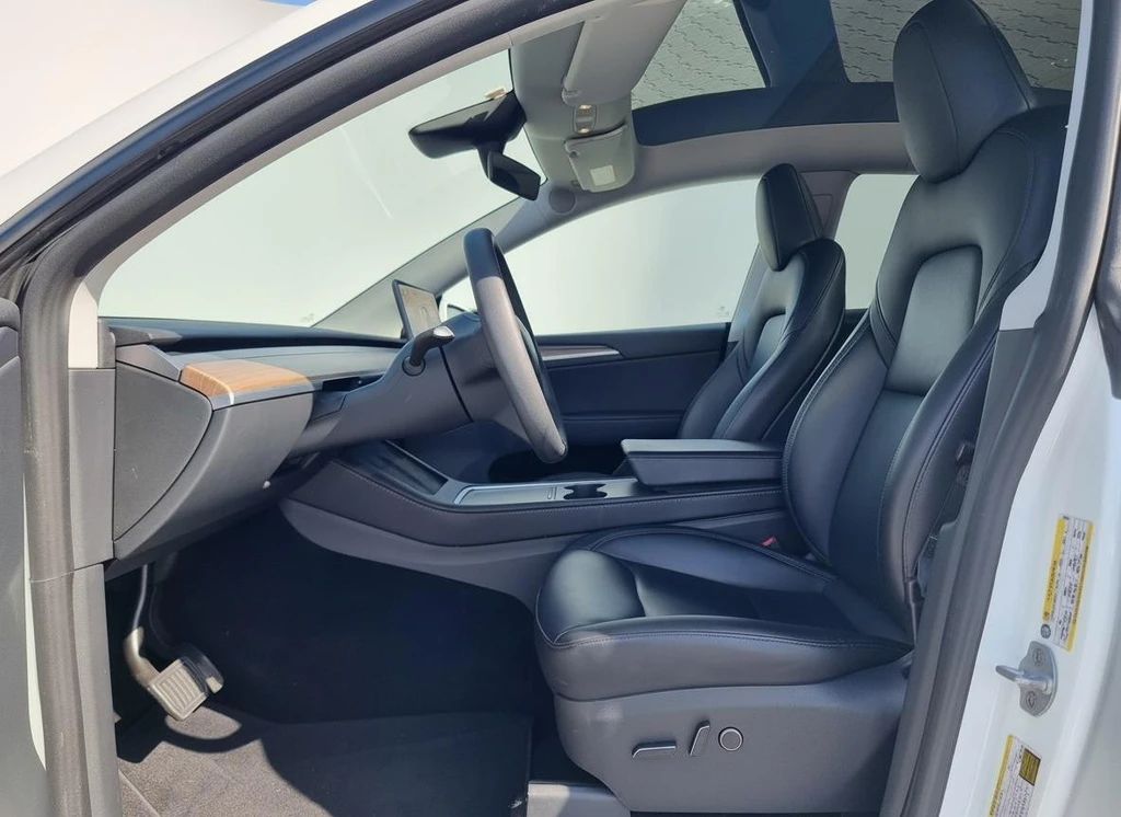Tesla Model Y – foto 21