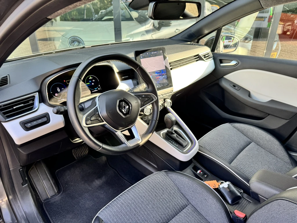 Renault Clio – foto 8