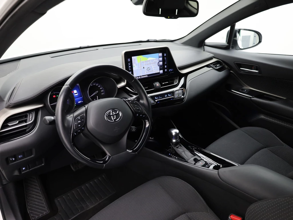 Toyota C-HR – foto 16