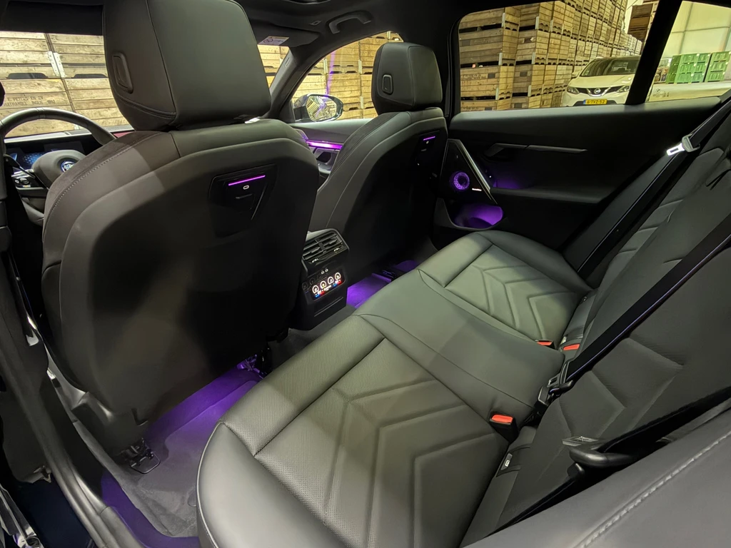 BMW i5 – foto 16