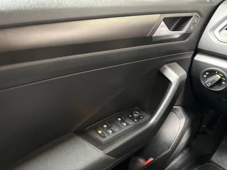 Volkswagen T-Roc – thumbnail 19