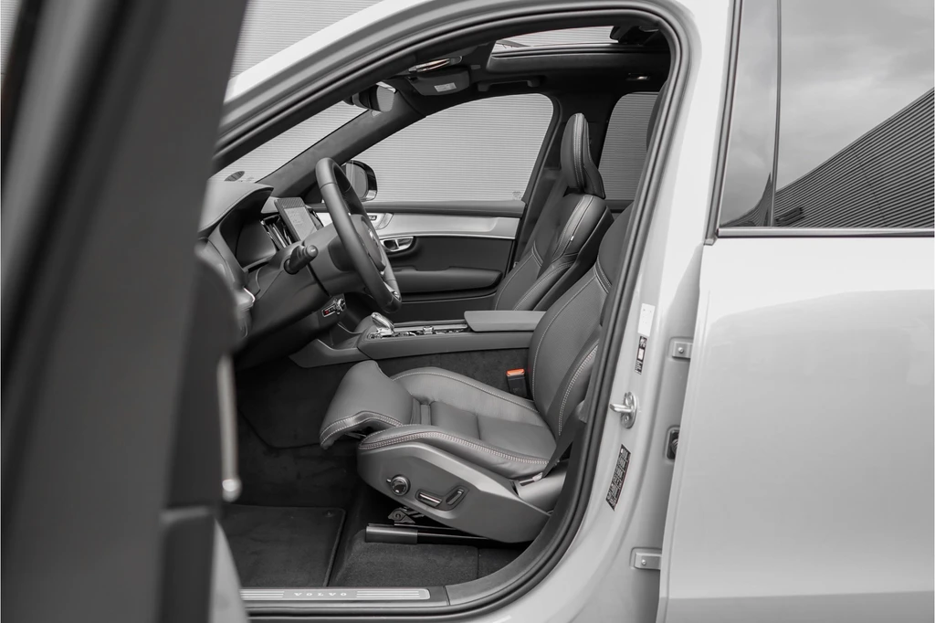 Volvo XC90 – foto 12