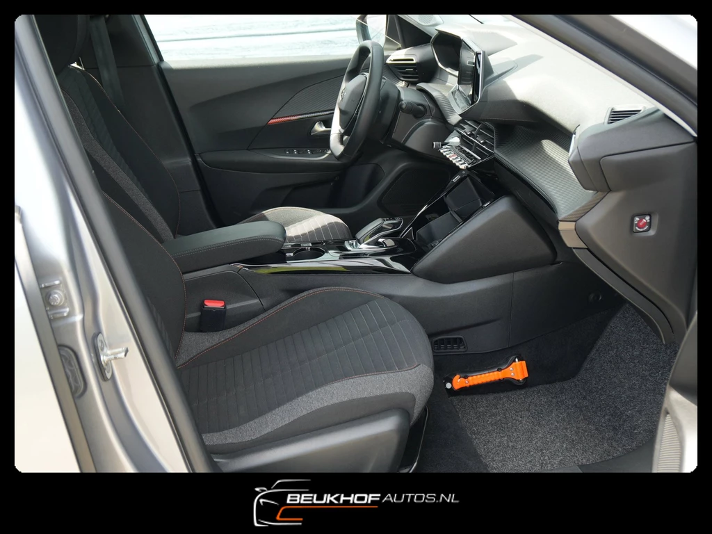 Peugeot e-2008 – foto 17