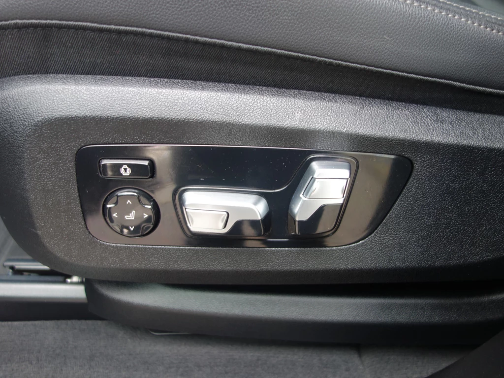 BMW X7 – foto 32