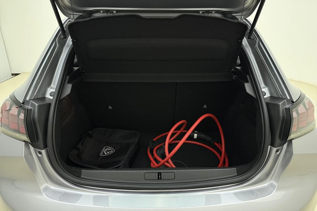 Peugeot e-208 – foto 10