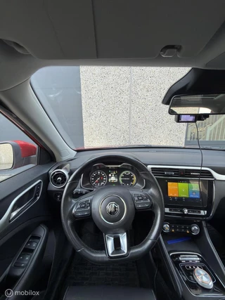MG ZS EV – thumbnail 12