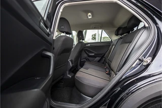 Volkswagen T-Roc – thumbnail 15