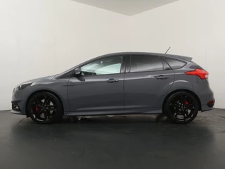 Ford Focus – thumbnail 2