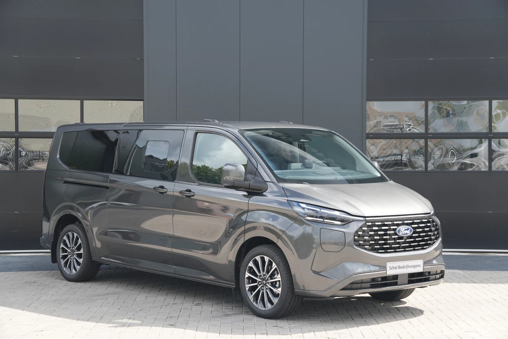 Ford Tourneo Custom – foto 8