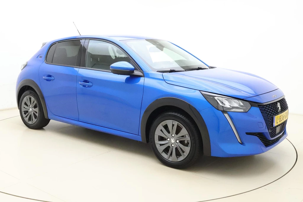 Peugeot e-208 – foto 8