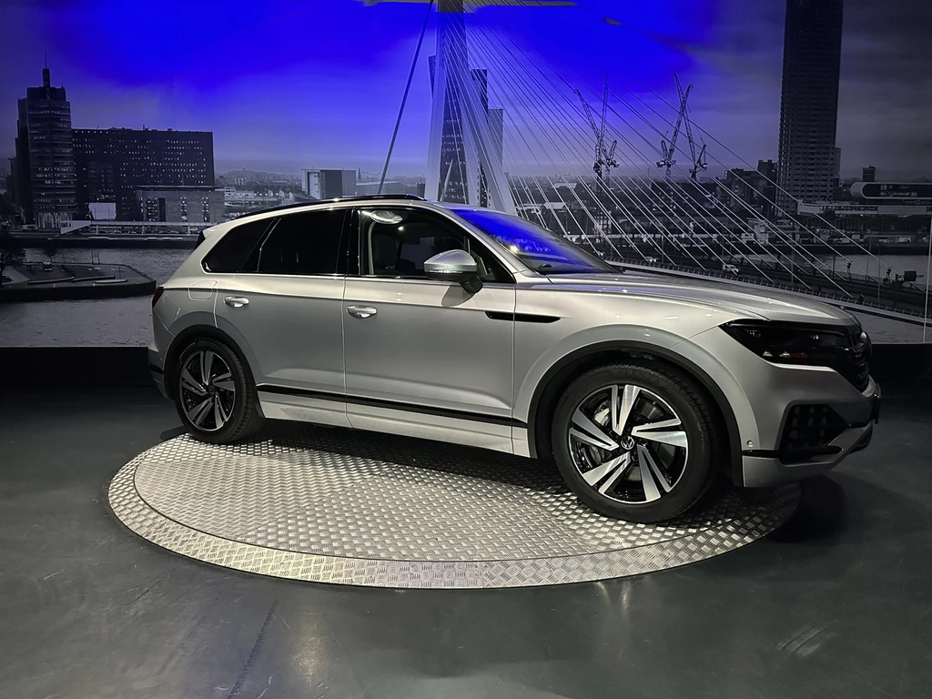 Volkswagen Touareg – foto 13