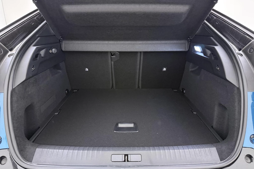 Peugeot e-3008 – foto 12