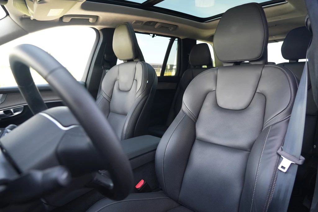 Volvo XC90 – foto 7