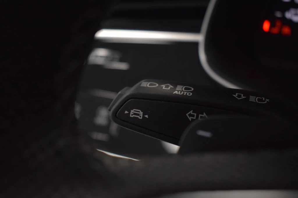 Audi Q8 – foto 22