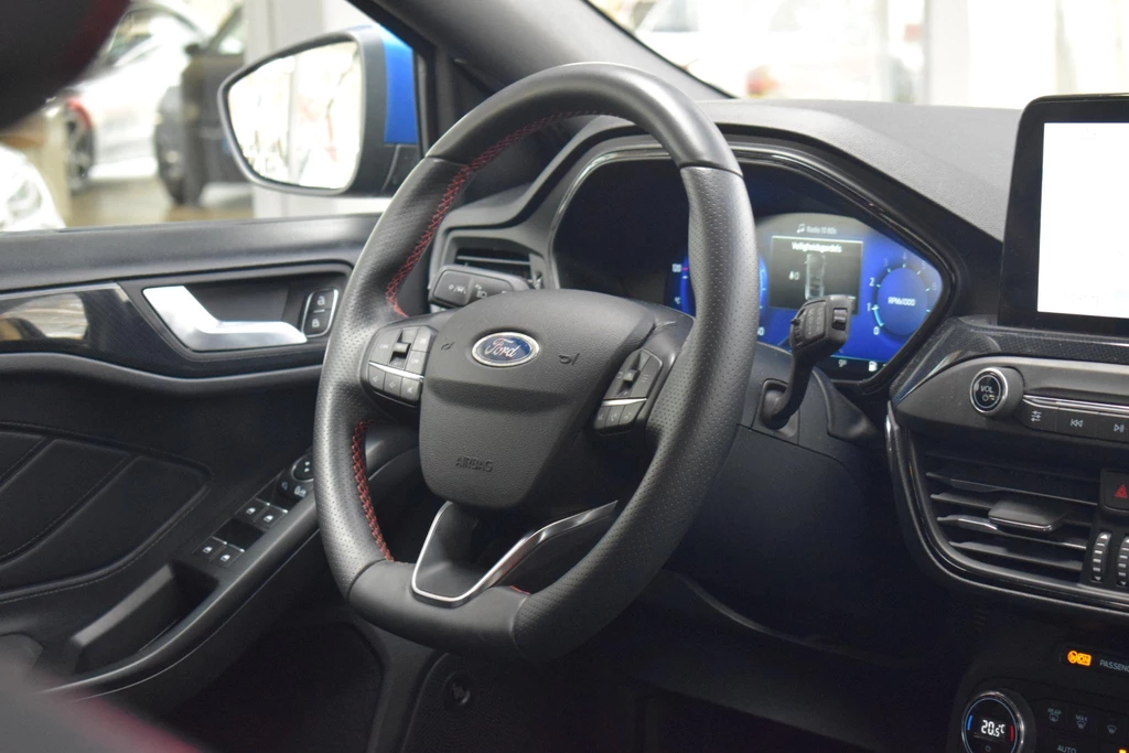 Ford Focus – foto 21