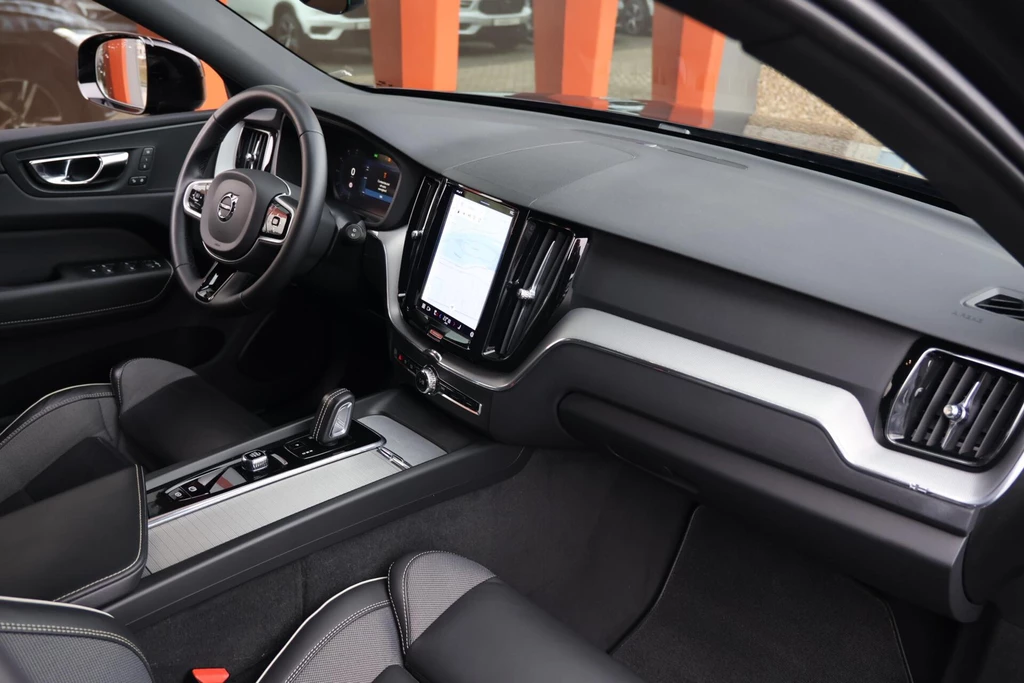 Volvo XC60 – foto 19