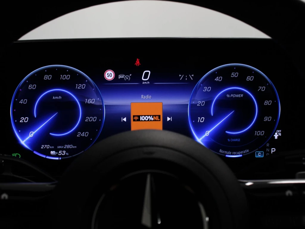 Mercedes-Benz EQE – foto 14