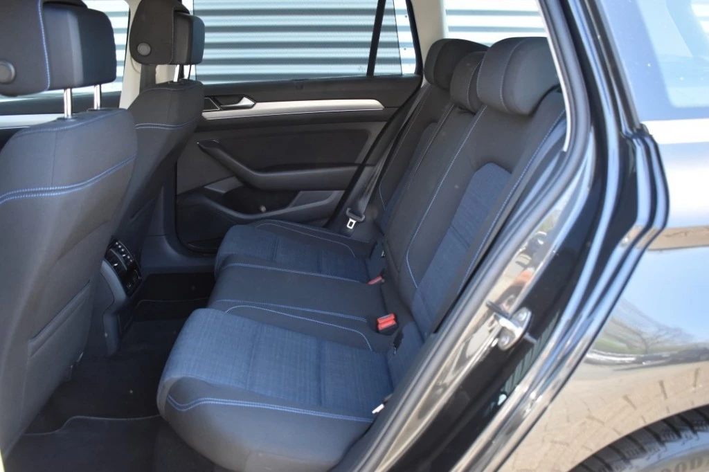 Volkswagen Passat – foto 48