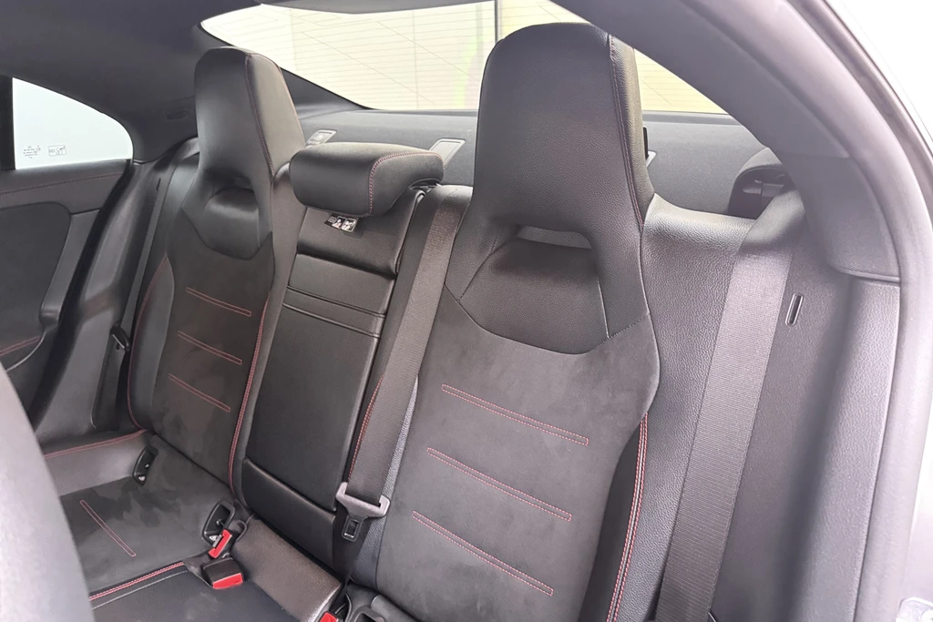 Mercedes-Benz CLA – foto 11