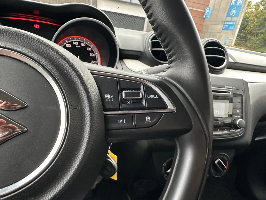Suzuki Swift – foto 15
