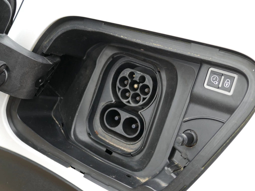 Peugeot e-2008 – foto 34