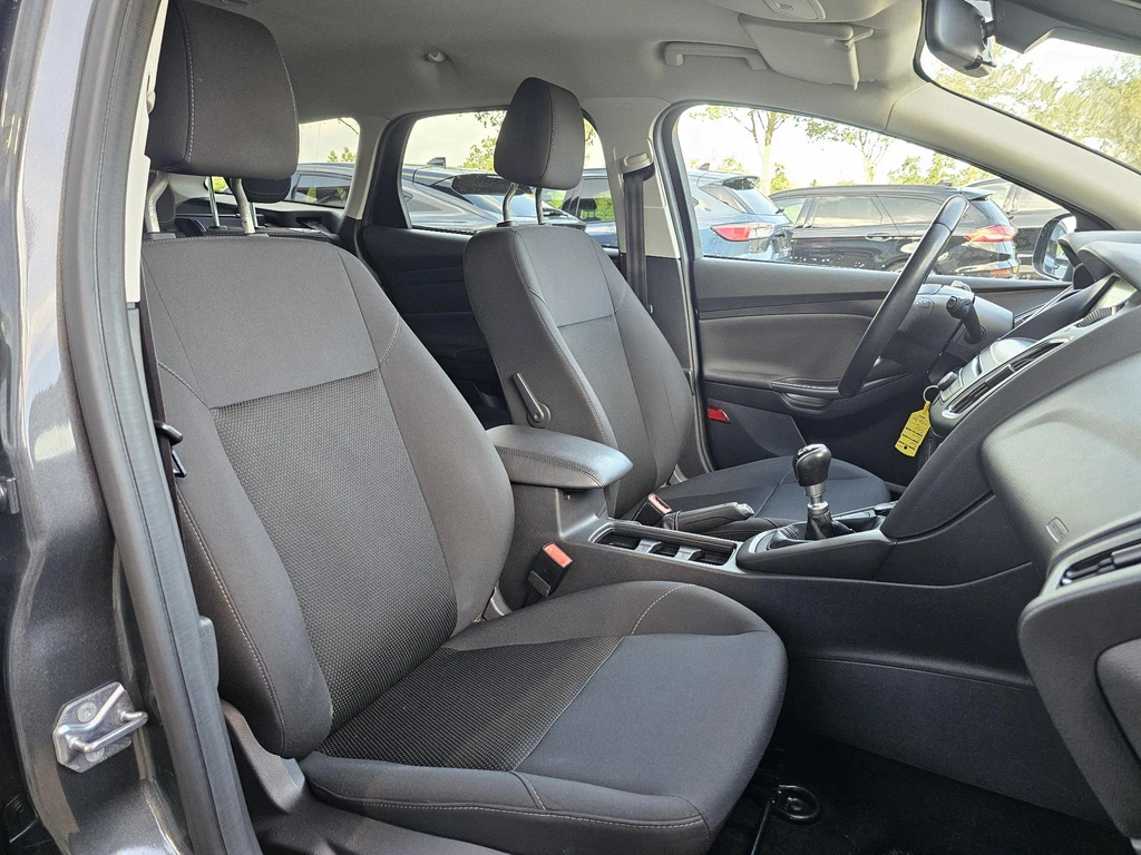 Ford Focus – foto 12