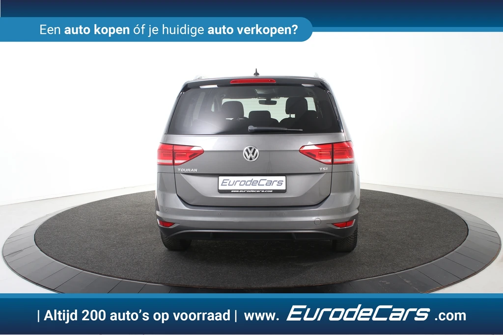 Volkswagen Touran – foto 7
