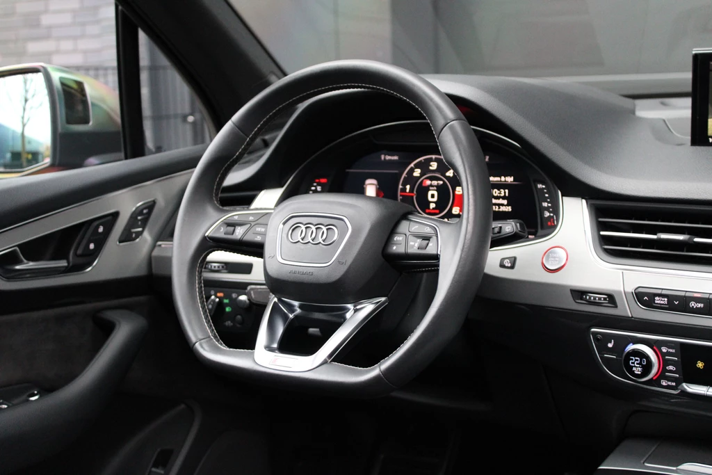 Audi SQ7 – foto 30