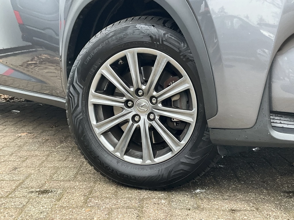 Lexus NX – foto 45