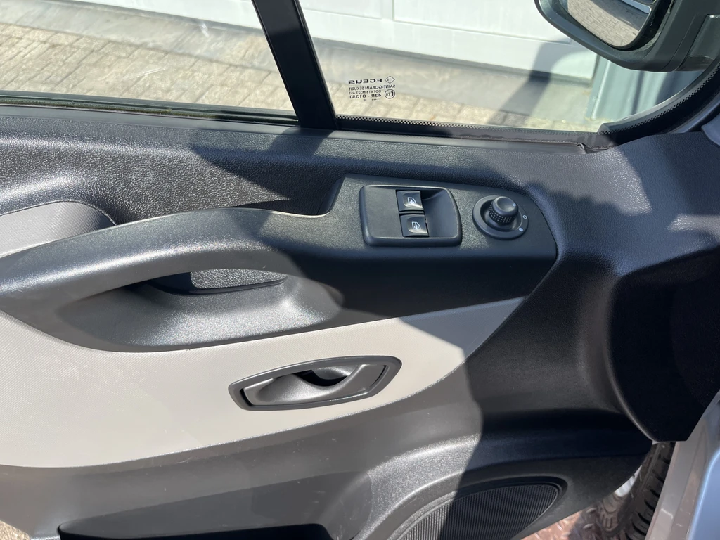Renault Trafic – foto 14