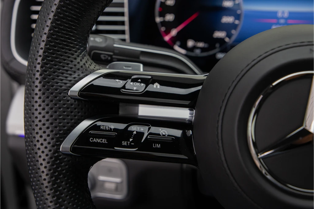 Mercedes-Benz GLE – foto 26