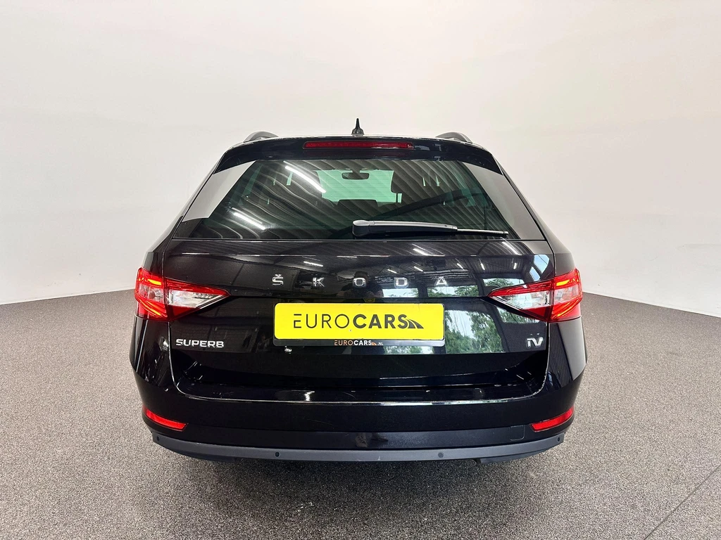 Škoda Superb – foto 4