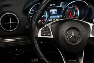 Mercedes-Benz SL – thumbnail 20