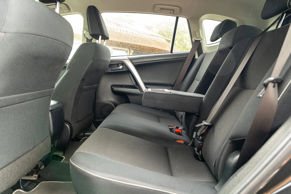 Toyota RAV4 – foto 44