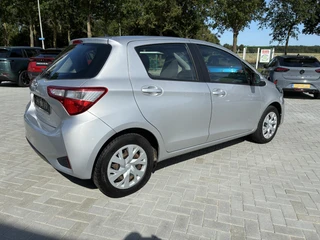 Toyota Yaris – thumbnail 5