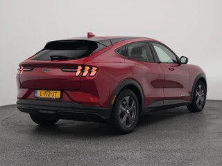 Ford Mustang Mach-E – thumbnail 11