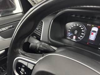 Volvo XC90 – thumbnail 25